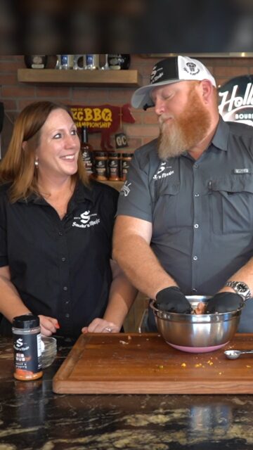 Brad might just be the @bill_dance of barbecue, but we love him anyway 🤣
#smokenmagic #bloopers #billdance #billdancebloopers